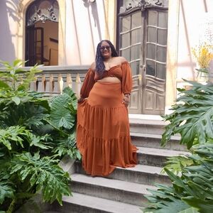 Elegant Brown Maxi Skirt